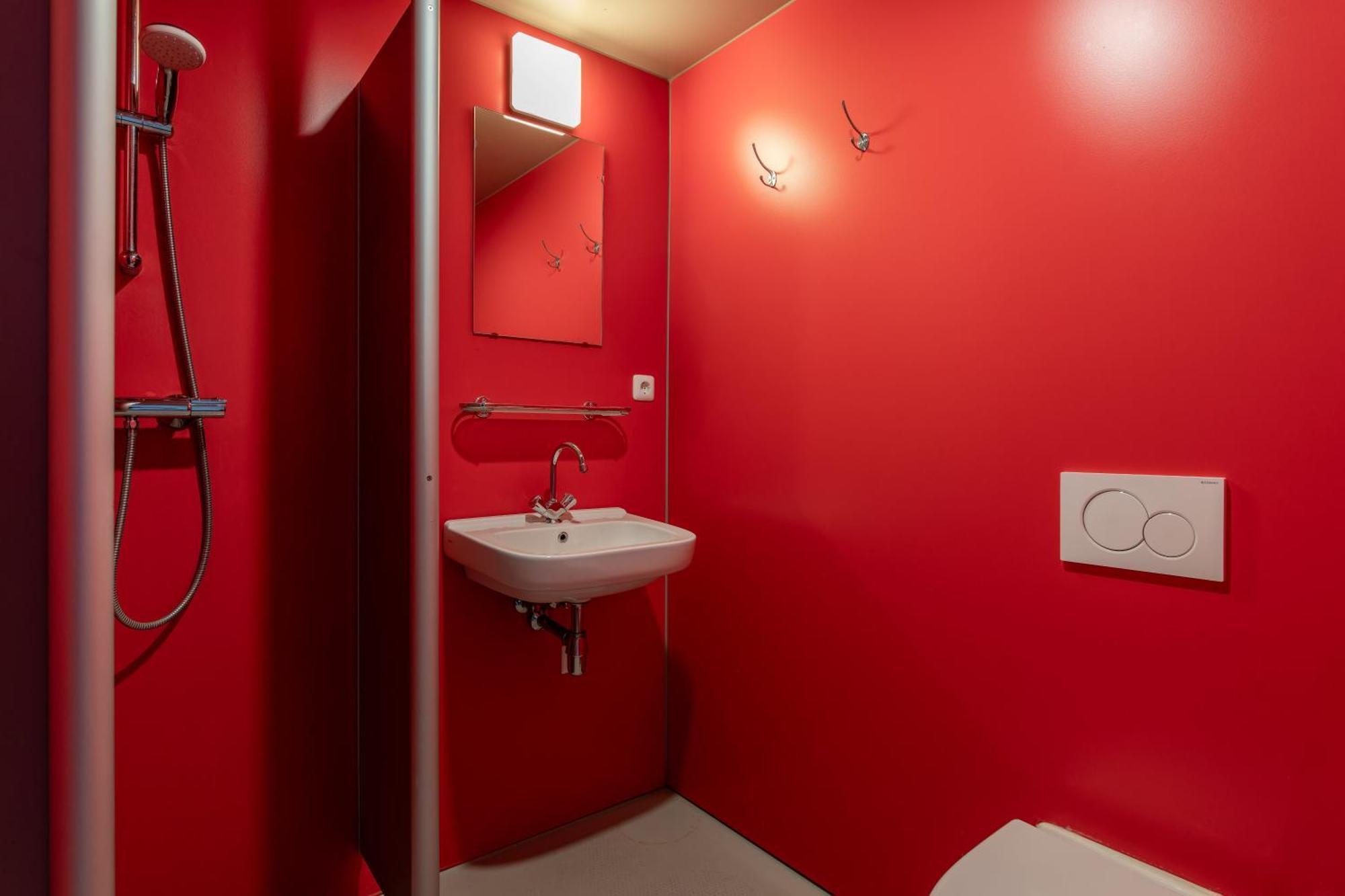 Stayokay Hostel Eindhoven - Blue Collar חדר תמונה