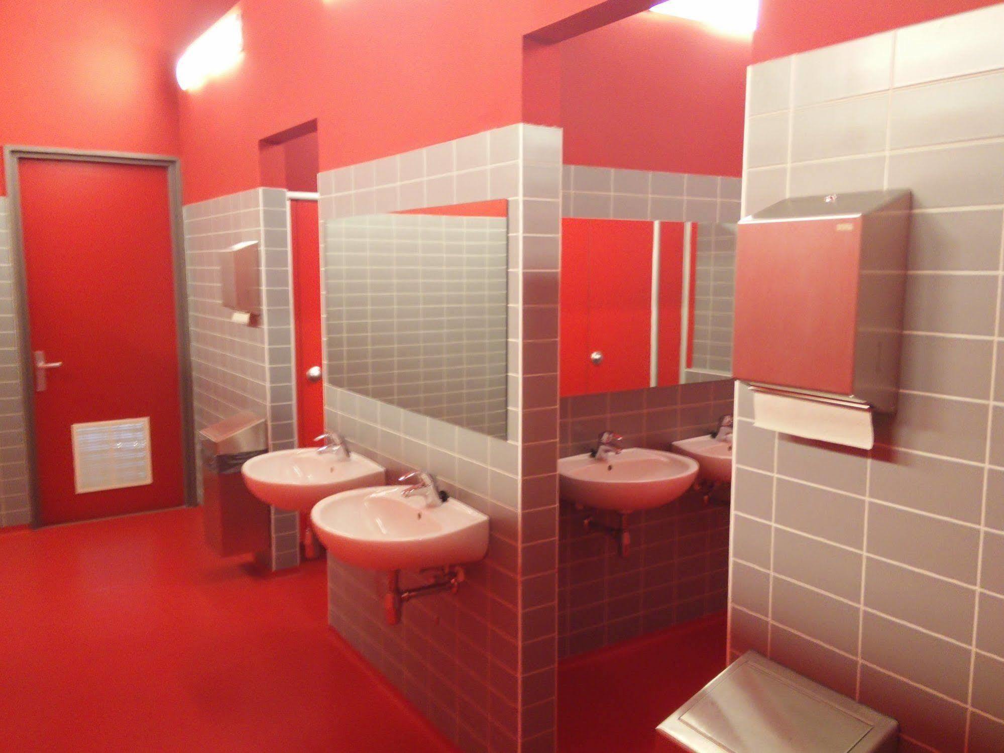 Stayokay Hostel Eindhoven - Blue Collar מראה חיצוני תמונה
