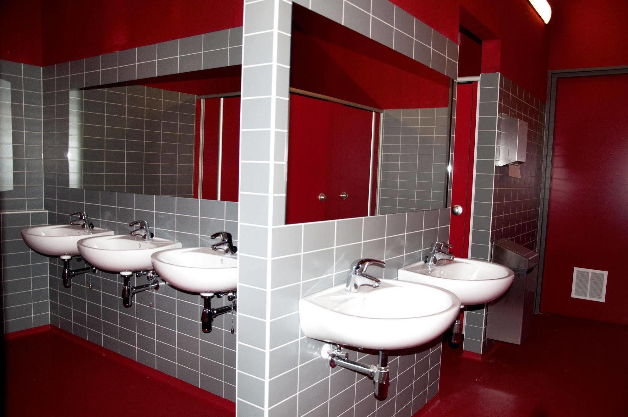 Stayokay Hostel Eindhoven - Blue Collar מראה חיצוני תמונה